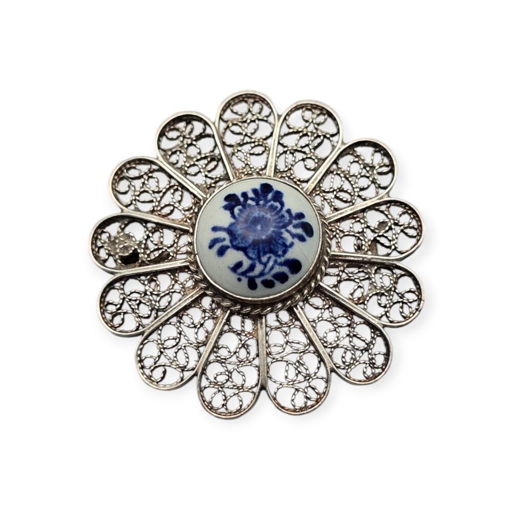 Blue & White Floral Porcelain Filigree Pin Brooch Delft Style - Vintage Romance